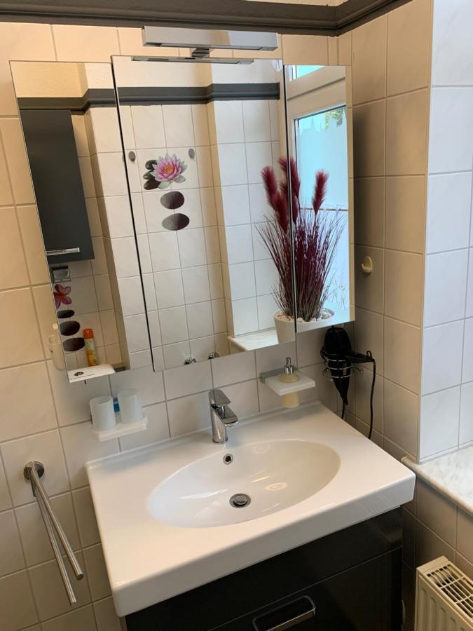 Best-Preis Fewo Rathausblick 2 - Zentrale Lage In Wittenberge - 2 Personen - Einzelzimmer - Vollausstattung - Wlan / Prime & Self-Check-In Luaran gambar