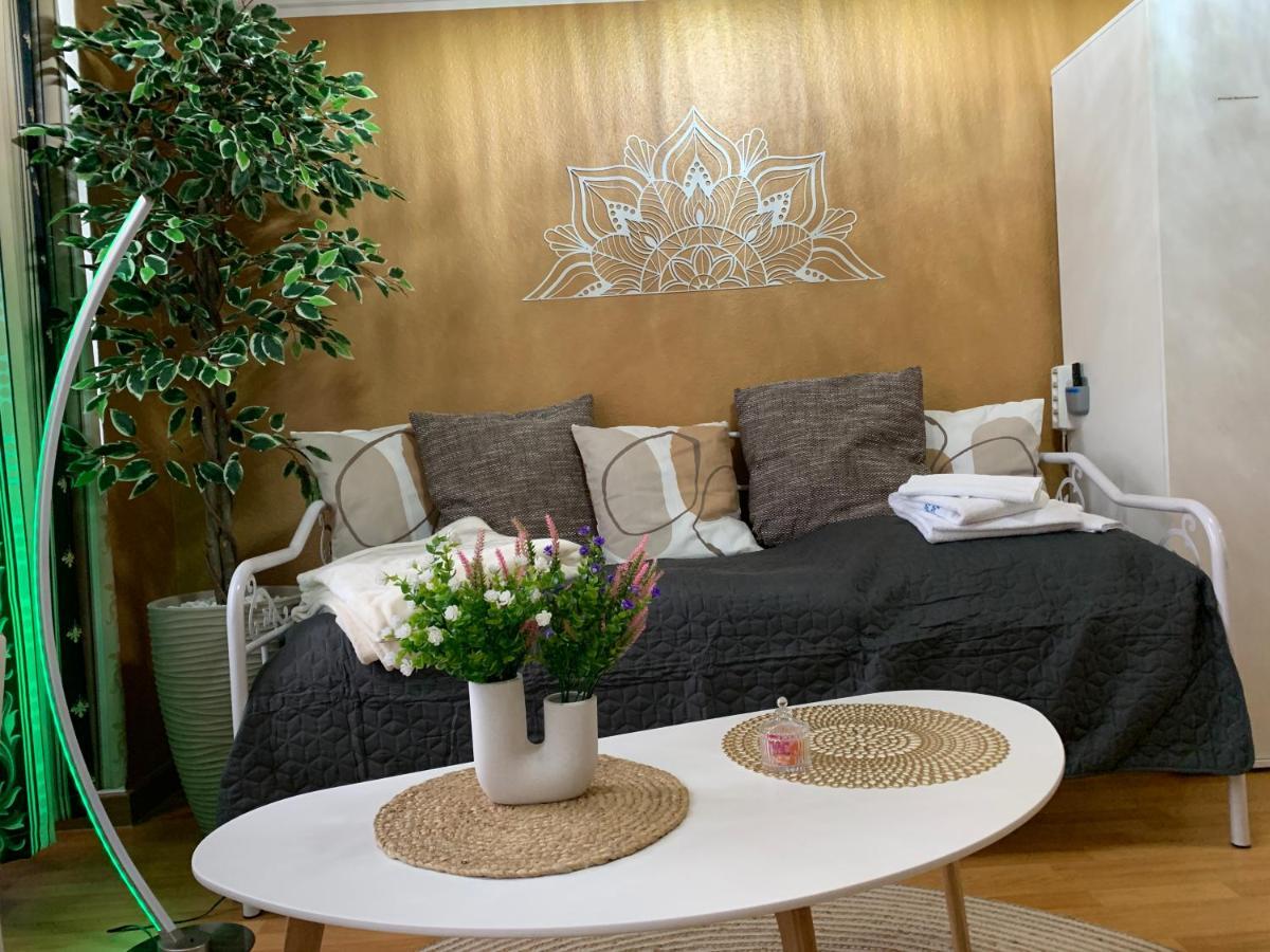 Best-Preis Fewo Rathausblick 2 - Zentrale Lage In Wittenberge - 2 Personen - Einzelzimmer - Vollausstattung - Wlan / Prime & Self-Check-In Luaran gambar