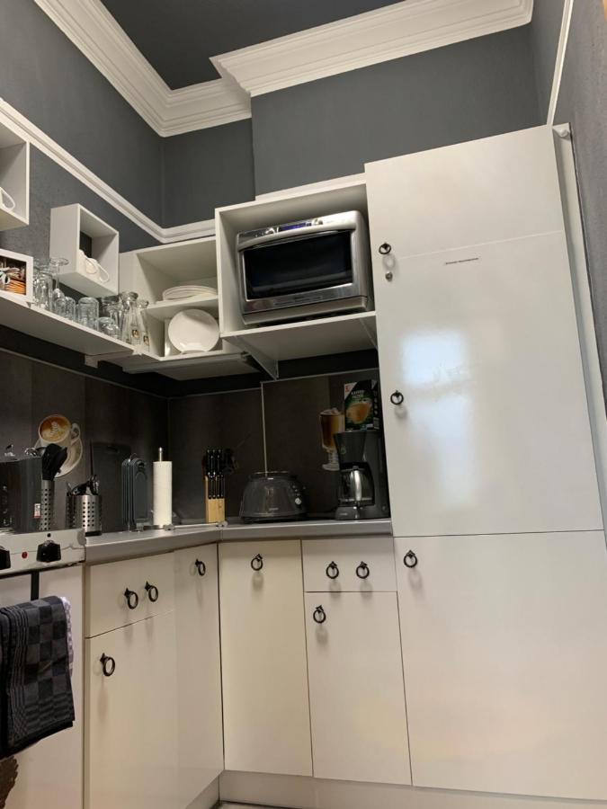 Best-Preis Fewo Rathausblick 2 - Zentrale Lage In Wittenberge - 2 Personen - Einzelzimmer - Vollausstattung - Wlan / Prime & Self-Check-In Luaran gambar